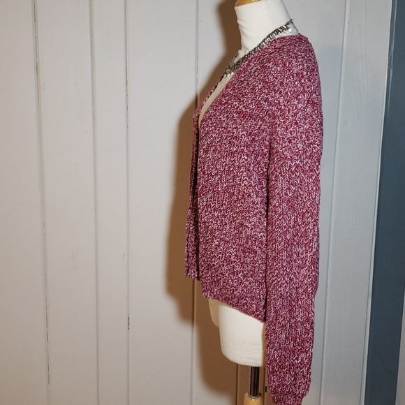 Lightly worn Old Navy sweater - Picture 2 of 5